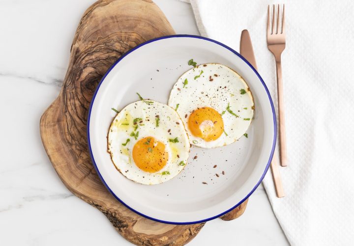 Τηγανητά φαγητά Παχαίνει το τηγανητό αυγό 720x500 - Blog
