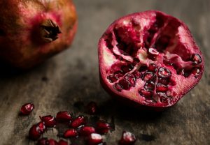 4 Superfoods για τον Χειμώνα Τι να Προσθέσεις στο Πιάτο σου αυτή την Εποχή 300x208 - 4 Superfoods για τον Χειμώνα: Τι να Προσθέσεις στο Πιάτο σου αυτή την Εποχή!